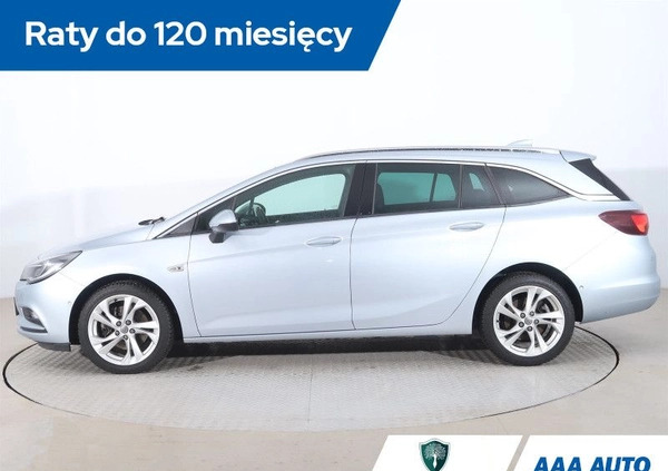 Opel Astra cena 46000 przebieg: 109955, rok produkcji 2017 z Gozdnica małe 326